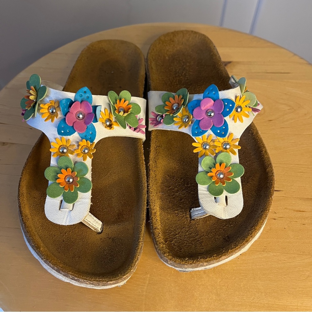 Floral Embellished Sandals size 3.5